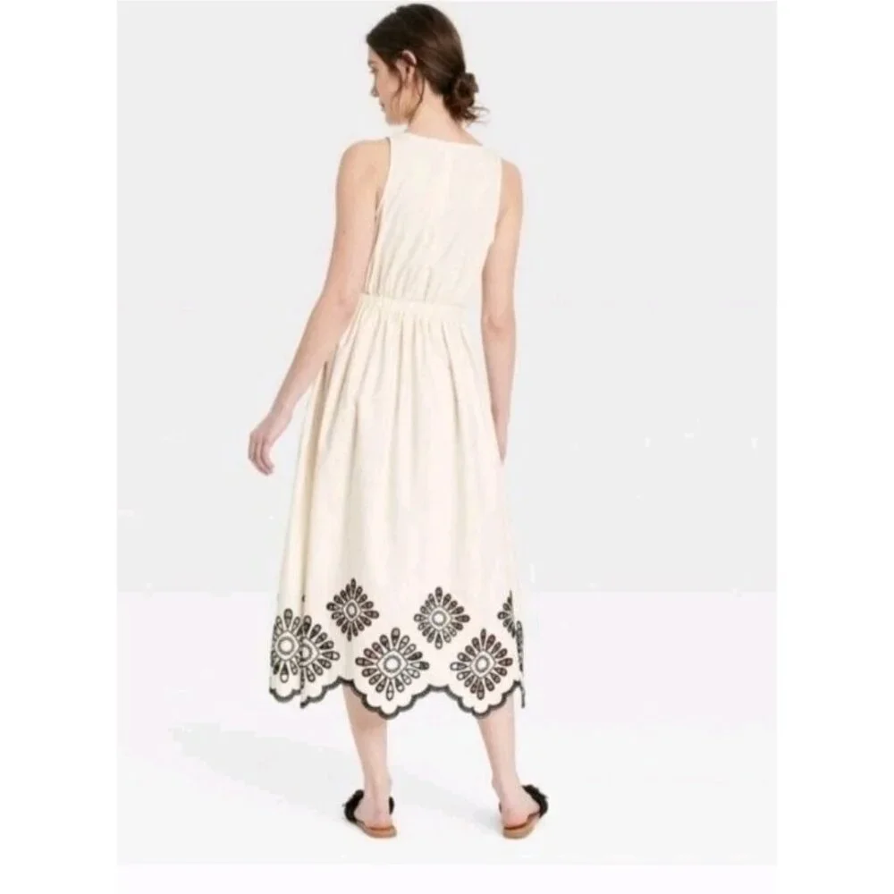 Universal Thread Boho Embroidered Casual Eyelet Midi Dress Large Pockets Pockets